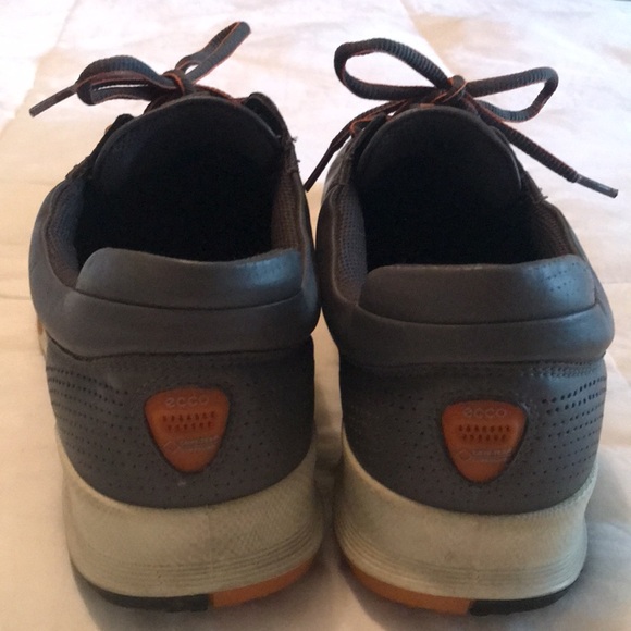 MEN Ecco Cool 2.0 Gore-Tex sneaker  Gray with rust trimSize 44. US Size =11 GUC - Picture 7 of 12